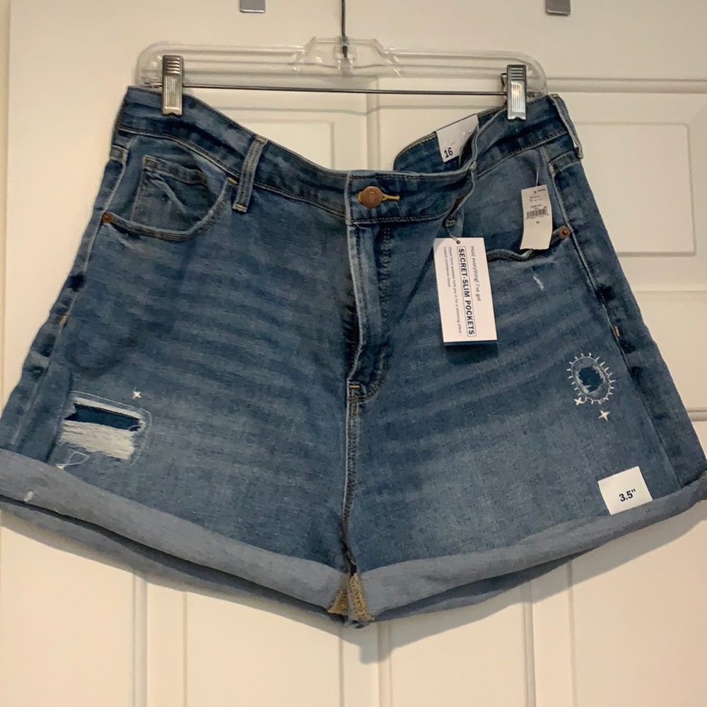 Old Navy Jean shorts sz 16